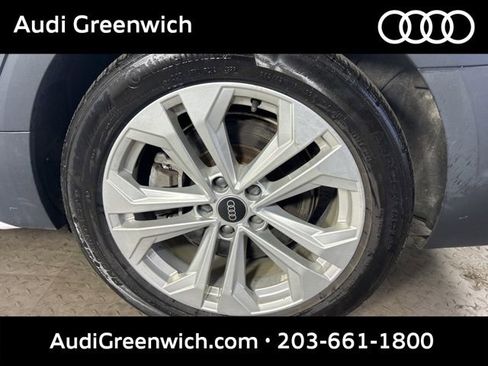 Used 2023 Audi A4 2.0T allroad Premium Plus w/ Premium Plus Package AWD/4WD image 19