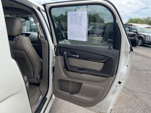 Used 2015 GMC Acadia Denali FWD image 18