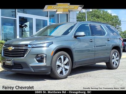Certified 2023 Chevrolet Traverse LT w/ LT Premium Package