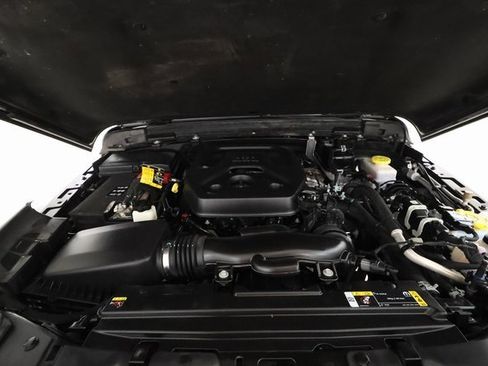 Used 2023 Jeep Wrangler Sahara image 5