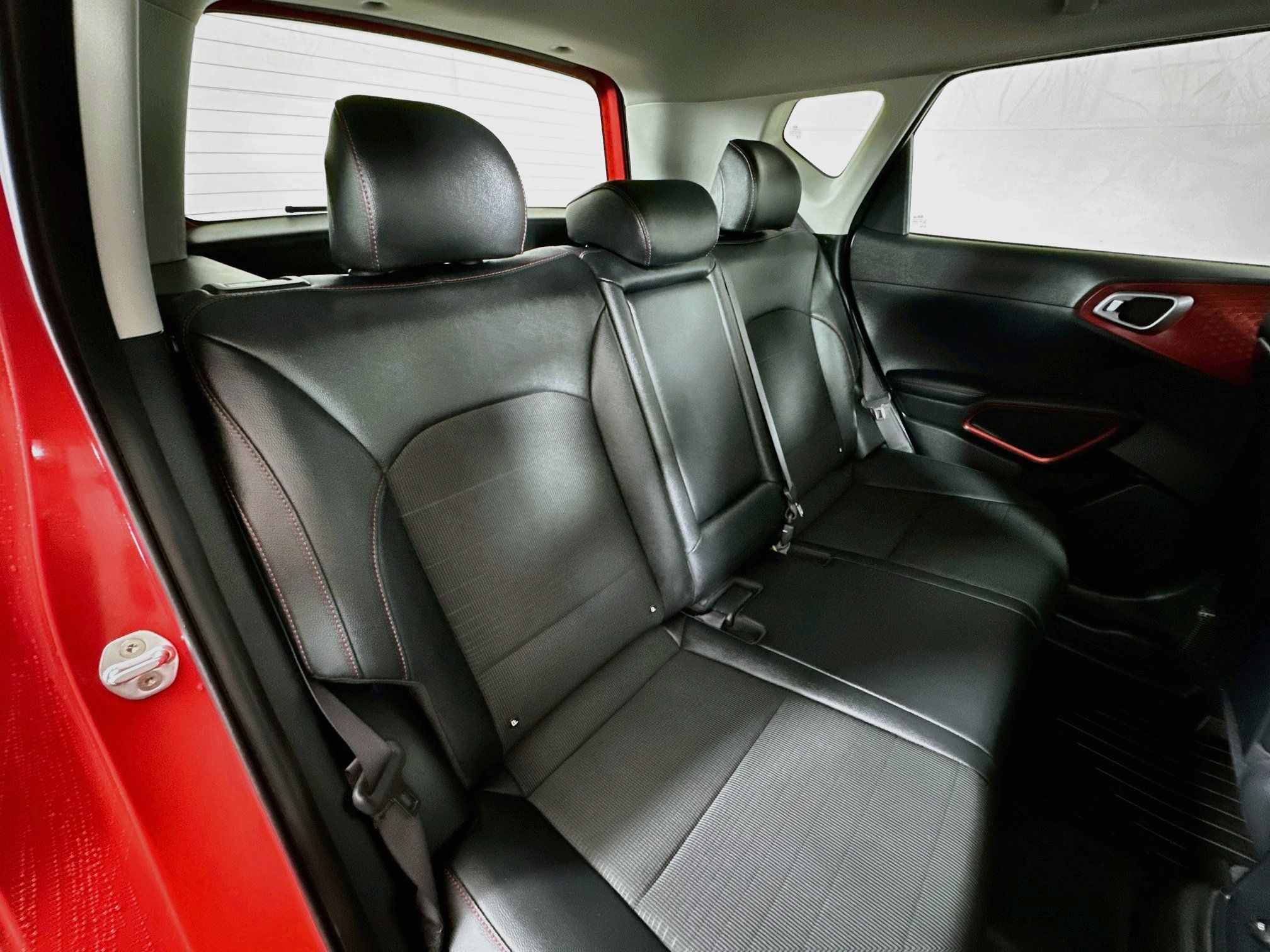Used 2020 Kia Soul GT-Line Turbo FWD image 27