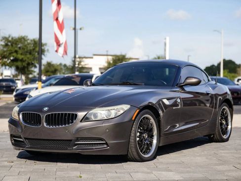 Used 2011 BMW Z4 sDrive30i RWD image 16