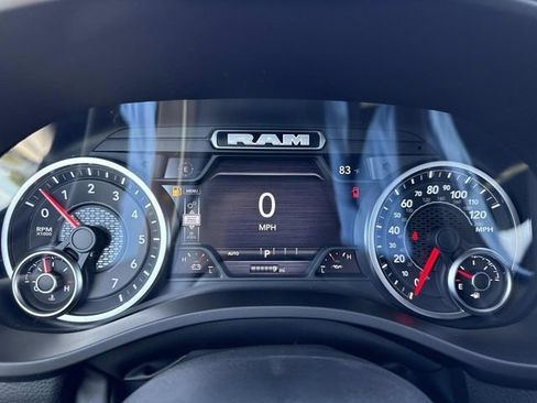 New 2026 RAM 1500 4x4 Crew Cab image 29