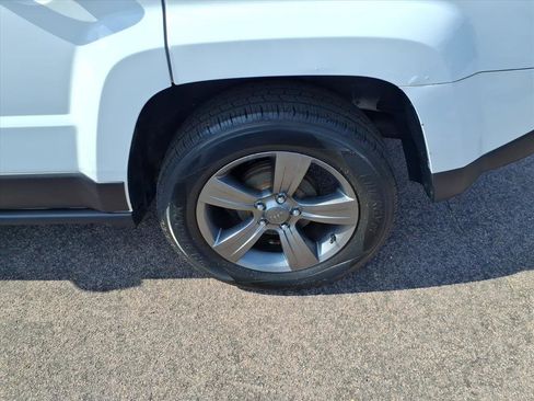 Used 2017 Jeep Patriot Sport w/ Power Value Group image 21