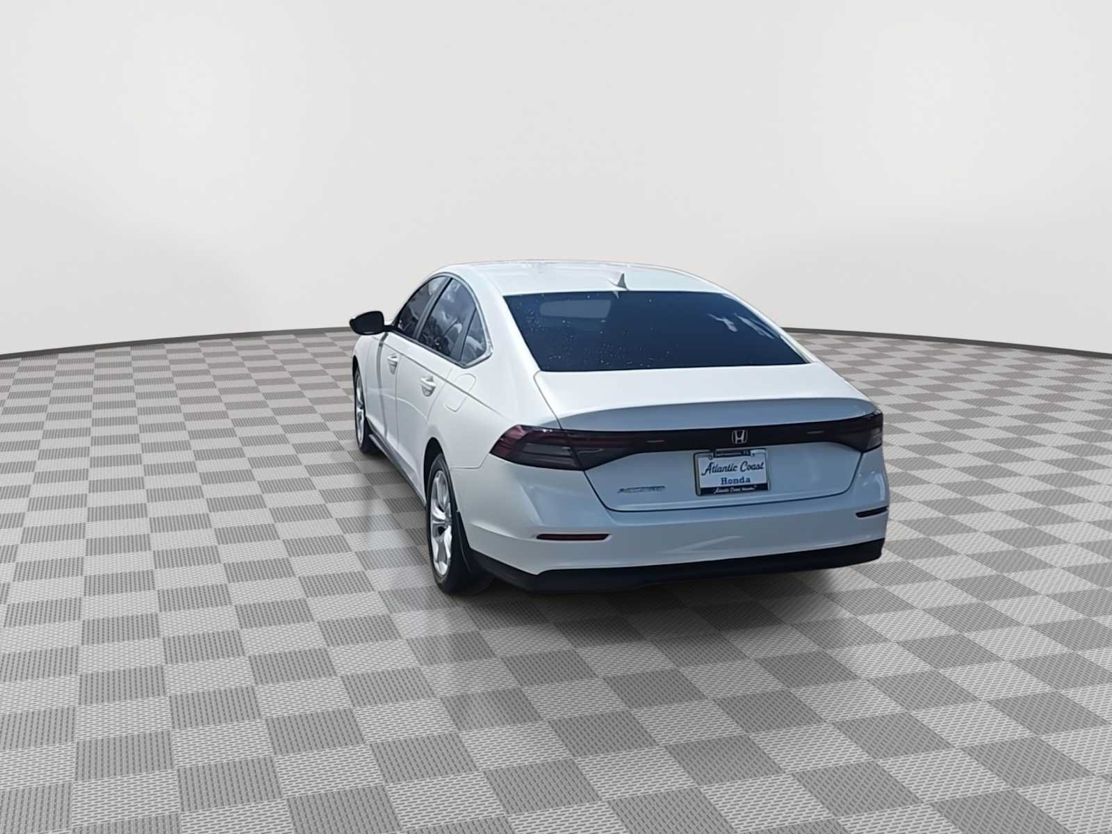 Used 2023 Honda Accord LX image 7