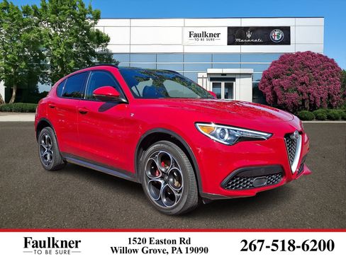 Used 2023 Alfa Romeo Stelvio Ti AWD/4WD image 1