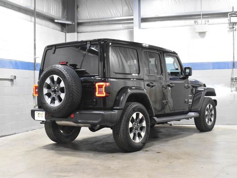 Used 2023 Jeep Wrangler Unlimited Sahara w/ LED Lighting Group AWD/4WD image 27