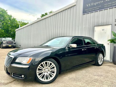 Used 2013 Chrysler 300 C w/ Harman Kardon Audio Group RWD image 1