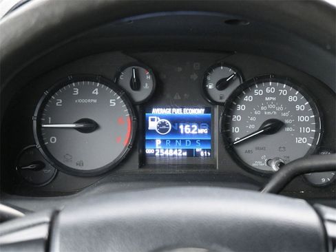 Used 2015 Toyota Tundra SR image 6
