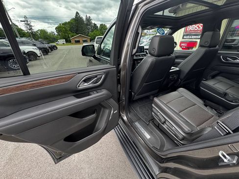 Used 2021 Chevrolet Tahoe High Country AWD/4WD image 39