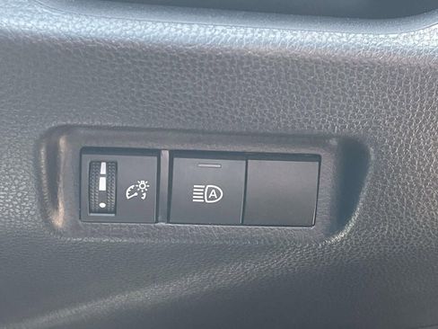 Used 2024 Toyota RAV4 XLE AWD/4WD image 29