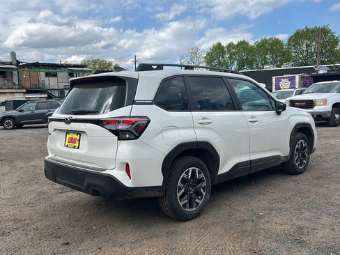New 2026 Subaru Forester Premium AWD/4WD image 8