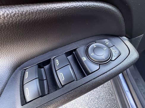 Certified 2019 Chevrolet Equinox LT w/ Sun & Navigation Package AWD/4WD image 20