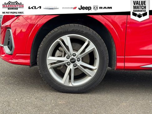 Used 2022 Audi Q3 2.0T Premium AWD/4WD image 13