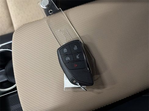 New 2026 Chevrolet Equinox ACTIV w/ Convenience Package III image 32