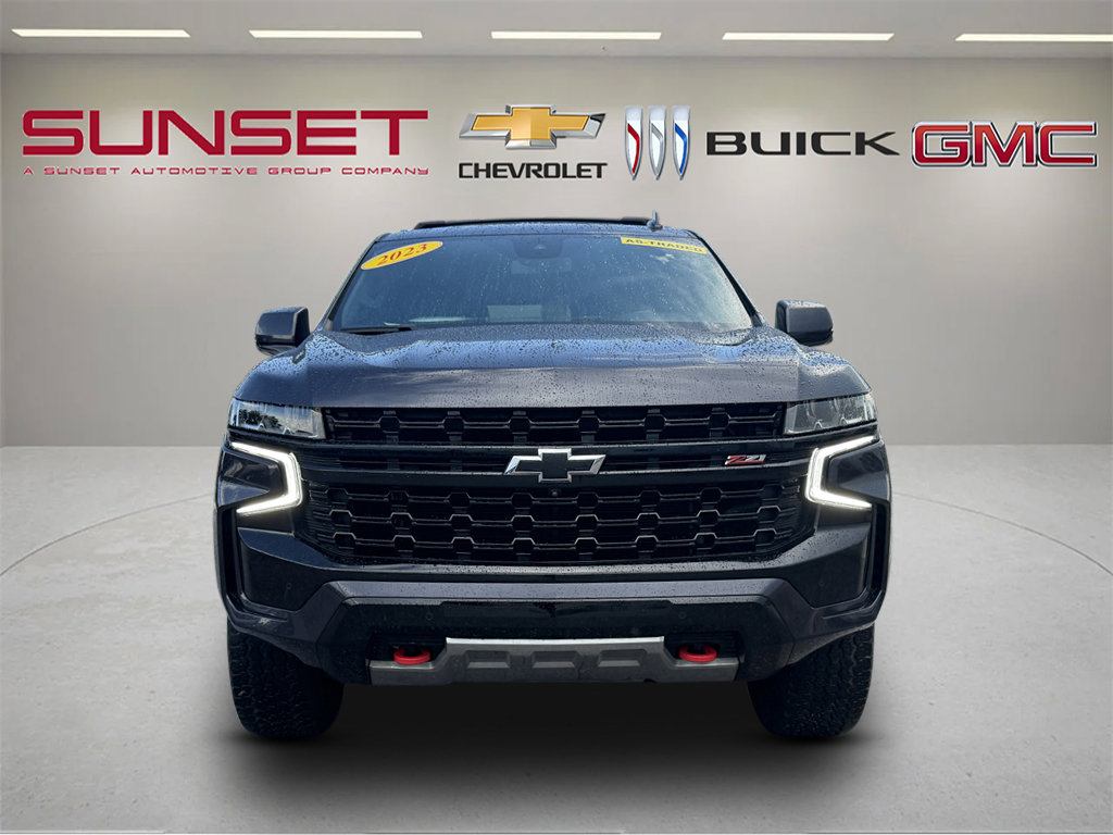 Certified 2023 Chevrolet Tahoe Z71 w/ Luxury Package AWD/4WD image 8
