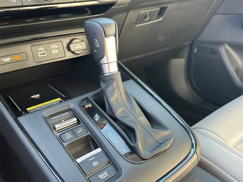 Used 2023 Honda CR-V EX-L image 31