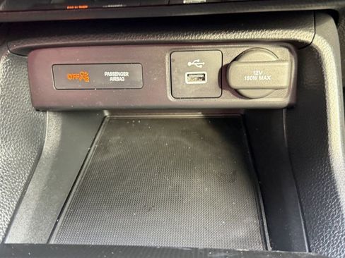 Used 2024 Honda Civic Sport image 25
