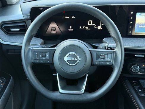 New 2025 Nissan Kicks SV image 22