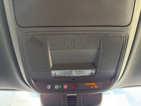 New 2025 GMC Acadia Elevation w/ Elevation Premium Package image 33