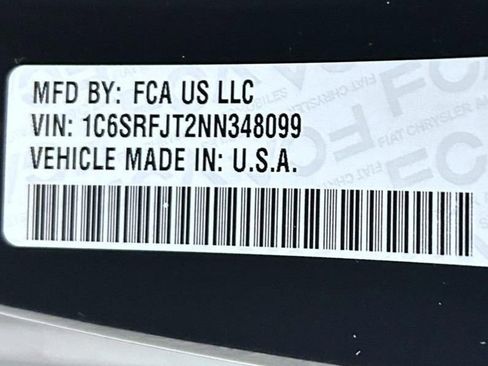 Certified 2022 RAM 1500 Laramie image 25
