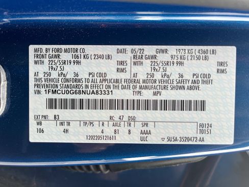 Used 2022 Ford Escape SE w/ SE Sport Appearance Package FWD image 30