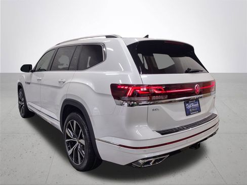 New 2026 Volkswagen Atlas SEL Premium R-Line AWD/4WD image 13