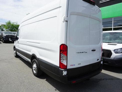 Used 2022 Ford Transit 250 148 High Roof Extended AWD w/ Interior Upgrade Package image 8