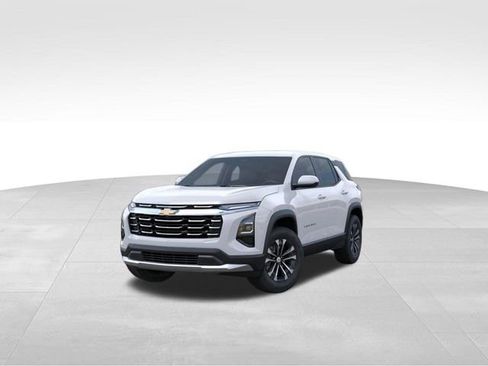New 2026 Chevrolet Equinox LT AWD/4WD image 8