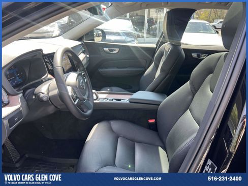 Certified 2024 Volvo XC60 B5 Plus w/ Protection Package Premier AWD/4WD image 14
