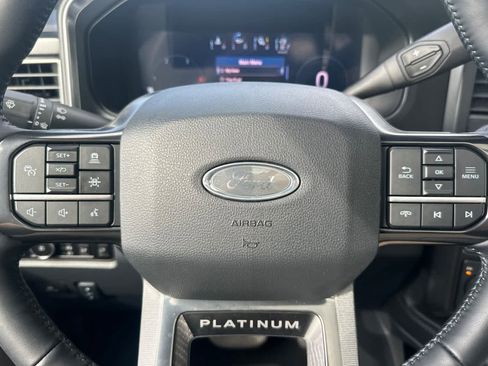 Certified 2025 Ford F250 Platinum image 23