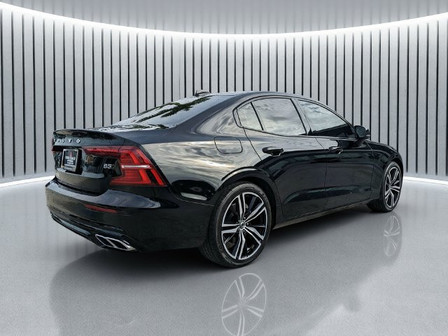 Used 2022 Volvo S60 B5 R-Design w/ Advanced Package AWD/4WD image 4