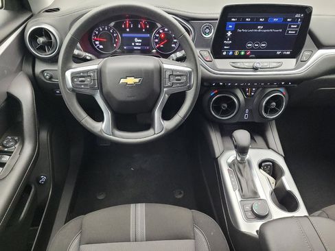 Used 2024 Chevrolet Blazer LT w/ Convenience Package FWD image 22