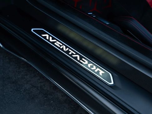 Used 2021 Lamborghini Aventador SVJ AWD/4WD image 60