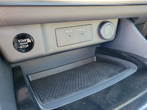 New 2026 Nissan Rogue SV image 33