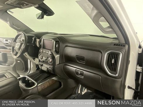 Used 2021 GMC Sierra 1500 Denali w/ Denali Ultimate Package AWD/4WD image 30