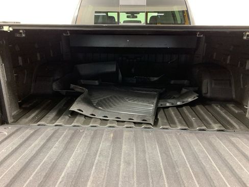 Used 2020 Chevrolet Silverado 1500 LTZ image 13