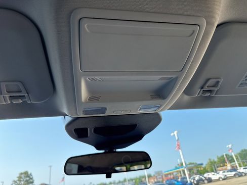 Used 2021 Ford Escape SE w/ Cold Weather Package image 19