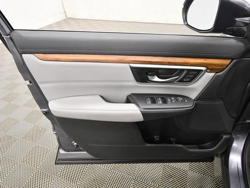 Certified 2017 Honda CR-V EX-L image 10