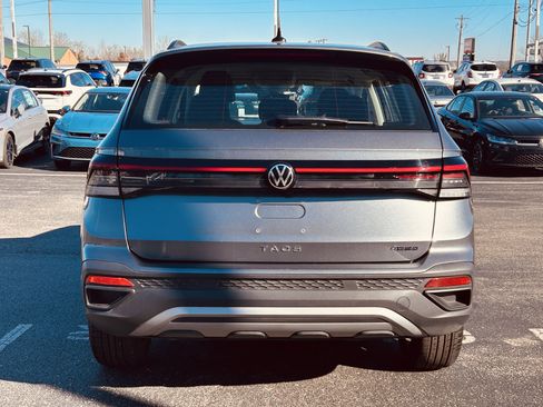 Used 2025 Volkswagen Taos S image 6