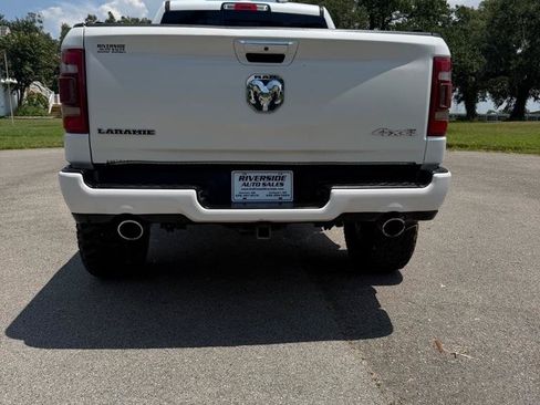 Used 2022 RAM 1500 Laramie w/ Laramie Southwest Edition AWD/4WD image 4
