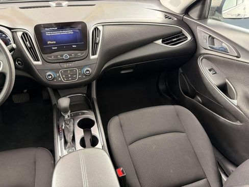 Used 2024 Chevrolet Malibu LT FWD image 29