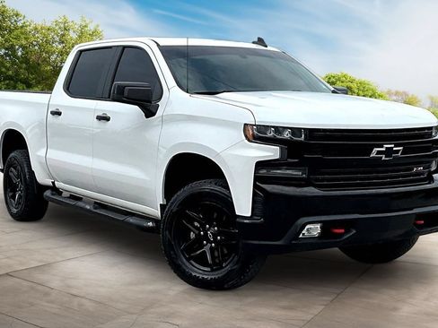 Used 2020 Chevrolet Silverado 1500 LT Trail Boss AWD/4WD image 11