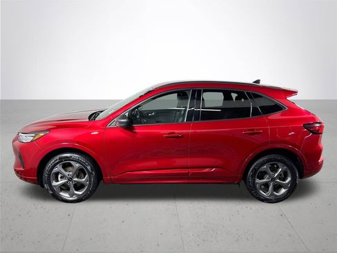 Used 2024 Ford Escape ST-Line image 9