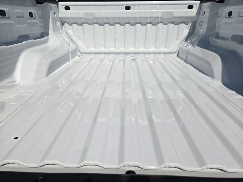 New 2026 Chevrolet Colorado W/T w/ WT Custom Package AWD/4WD image 25