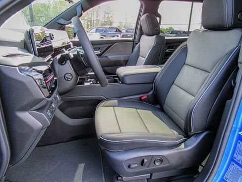 New 2026 Chevrolet Silverado EV Trail Boss image 17