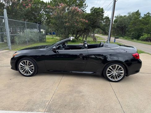 Used 2013 INFINITI G37 Convertible w/ Premium Pkg RWD image 39