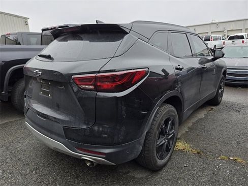 Used 2024 Chevrolet Blazer LT w/ Convenience Package image 4