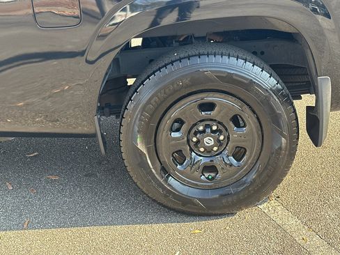 Used 2022 Nissan Frontier S w/ Technology Package image 19