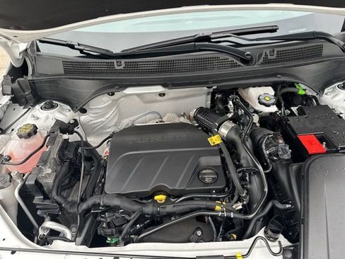 Used 2025 Buick Envista Avenir image 17